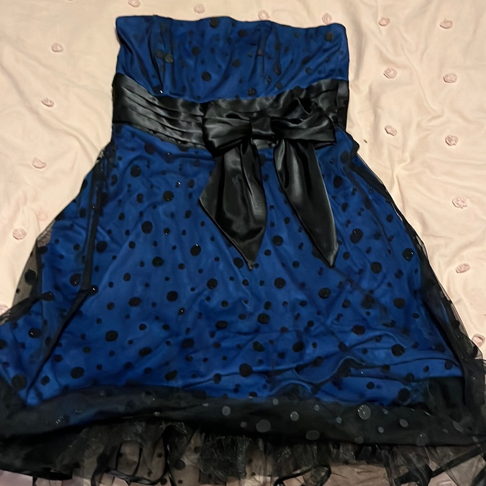 Strapless dress
